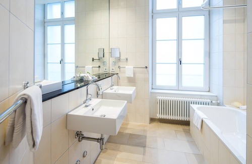 Basilea Hotel | Hotel Schweizerhof Basel