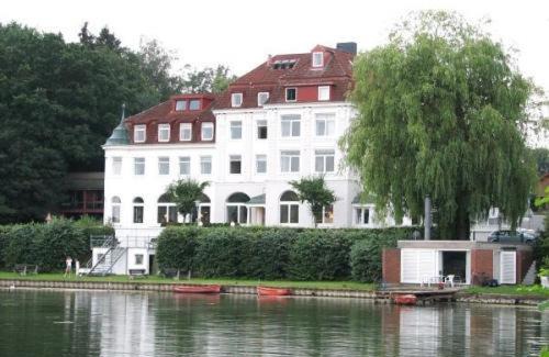 Fissau Hotel | Hotel SeeSchloss am Kellersee