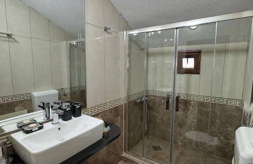 Prizren Hotel | Hotel Shadervan