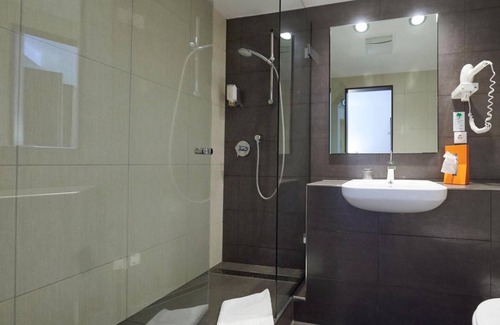 Hoehr-Grenzhausen Hotel | Hotel Silicium