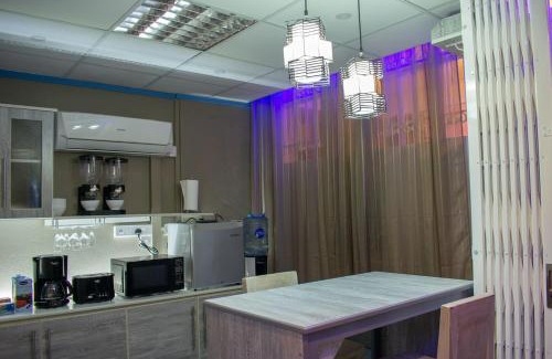 Quatre Bornes Apartamento | Hotel Styled Apartment in Heart of Quatre Bornes