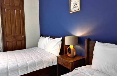 San Salvador Casa | Hotel Sueños