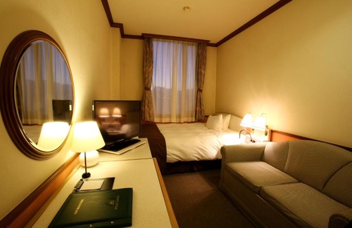 Hiratsuka Hotel | Hotel Sunlife Garden