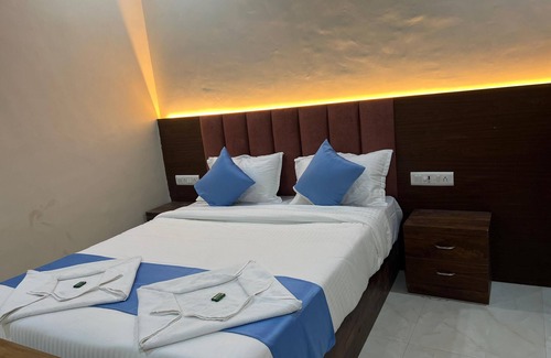 Andheri East Casa | hotel surya grand