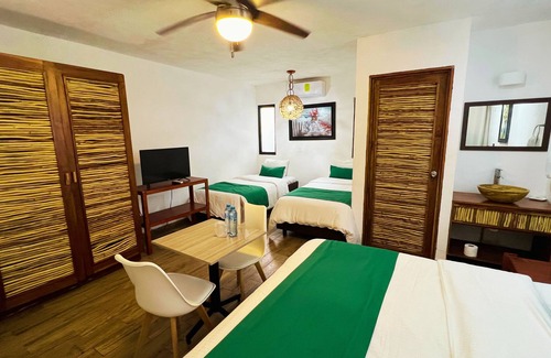 Puerto Morelos Casa | Hotel Tequila Cancun