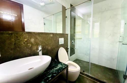 Kalkaji Apartamento | Hotel The JPM - Kalka Ji