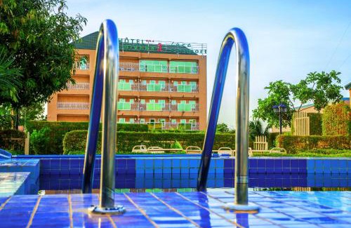 Niamey Hotel | Hotel Univers 3 Aeroport Luxe