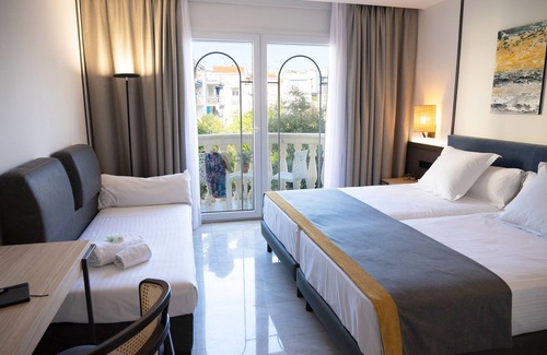 Centro de Sitges Hotel | Hotel URH Sitges Playa