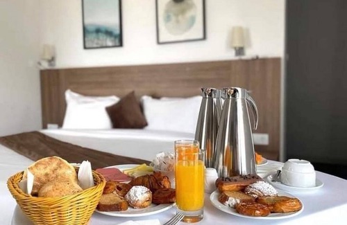 Bir El Djir Hotel | Hotel Vendome Khaled