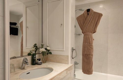 Cannes City Centre Hotel | Hotel Victoria