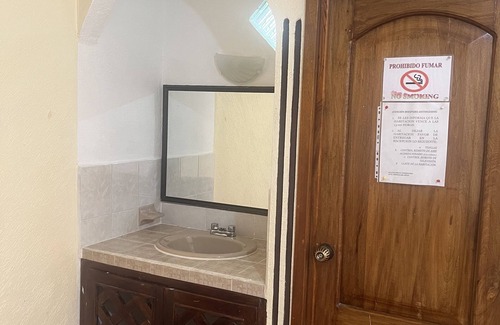 Centro de Ciudad del Carmen Hotel | Hotel Victoria