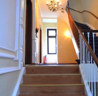 Bad Homburg v.d. Hoehe Casa | Hotel Villa Kisseleff