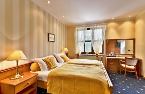 Pisek Hotel | Hotel Villa Conti