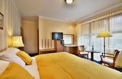 Pisek Hotel | Hotel Villa Conti