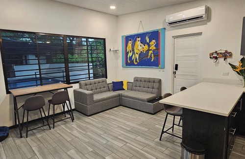 Parrita Villa | Hotel Villa Elenita - Parrita