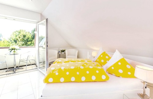 Kaiserswerth Hotel | Hotel Villa Falkenberg