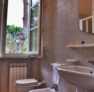 Ronchi Hotel | Hotel Villa Fiorisella