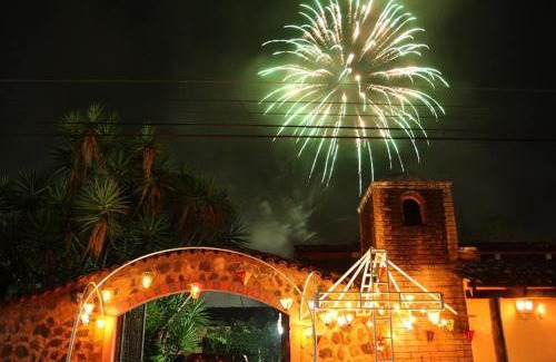 Concepcion de Ataco Hotel | Hotel Villa Santo Domingo