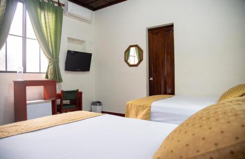San Salvador Hotel | Hotel Villa Serena Escalon