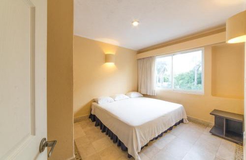 Granjas del Marqués Apartamento | Hotel Villamar Princesa Suites