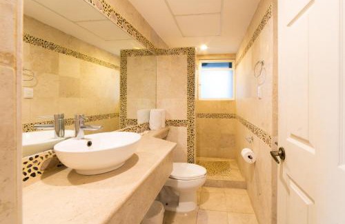 Granjas del Marqués Apartamento | Hotel Villamar Princesa Suites