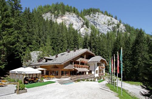 Canazei Hotel | Hotel Villetta Maria Cottage