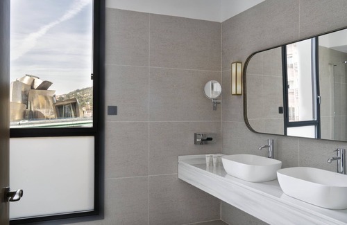 Centro de Bilbao Hotel | Vincci Consulado De Bilbao