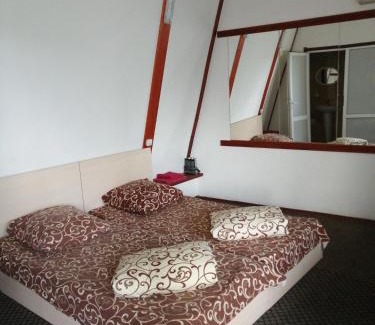 Velykodolynske Hotel | Hotel Vivat