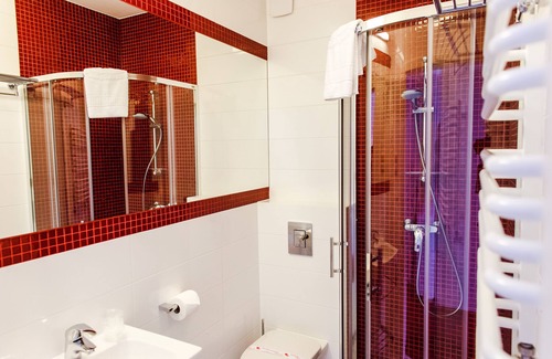 Szklarska Poreba Hotel | Hotel Willa Odkrywców