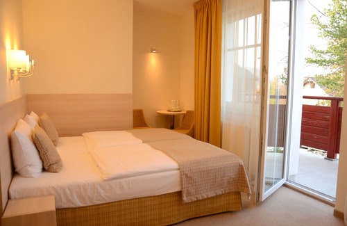 Szklarska Poreba Hotel | Hotel Willa Odkrywców