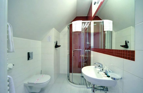 Szklarska Poreba Hotel | Hotel Willa Odkrywców