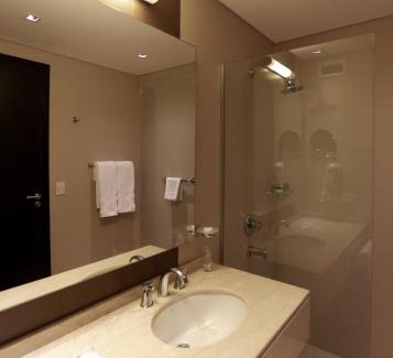 General Roca Hotel | Hotel y Casino Del Río - General Roca