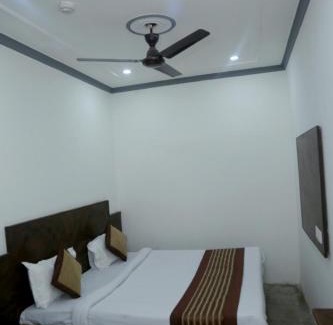 Paharganj Casa | Hotel Yes Please A Budget Friendly Guest House