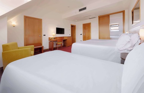 León Hotel | Hotel Zentral Leon Camino