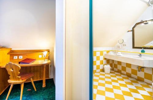 Emmersdorf an der Donau Hotel | Hotel Zum Schwarzen Bären