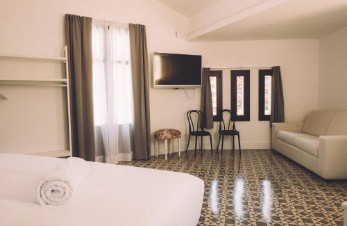 Passeig i Rodalia Hotel | Hotelet Casa Padró