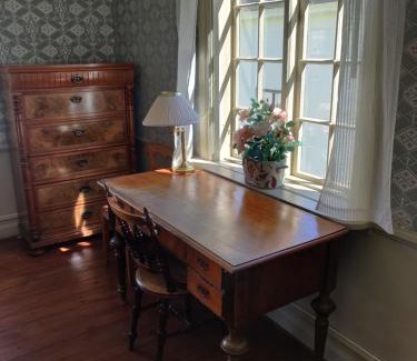 Vadstena Cama Y Desayuno | Hotell Dahlströmska gården