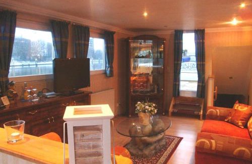 Schlachte Alquiler De Eote | Hotelschiff Perle Bremen