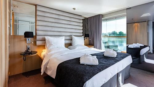 Golzheim Alquiler De Eote | Hotelships Holland, Messe Hotelboat