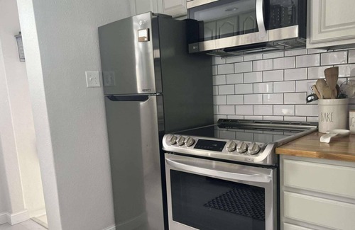 Estelline Cabina | Bar+GameArea|Hottub|Kayak|Paddlebrds|Sleeps12+