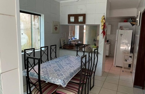 Guarutuba Casa | Casa a 100m de la playa!Ocio y descanso para la familia!