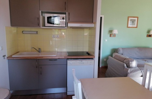 Parentis-en-Born Casa | House 4 pers. in residence with swimming pools, wifi