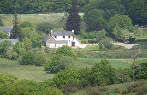 Argol Cabaña | Casa 90m2 en aldea 200 m río, península de Crozon