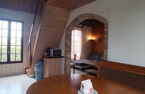 Formigny La Bataille Cama Y Desayuno | House close to the D-Day beaches.