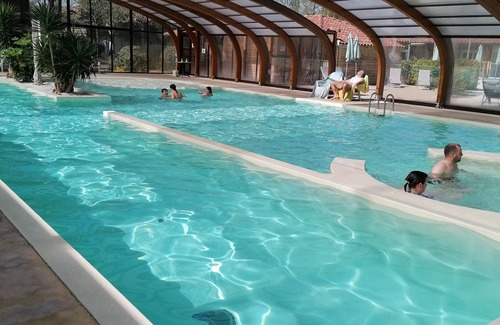 Parentis-en-Born Casa | House for 4 people in a 3* residence with swimming pools near the lake, wifi
