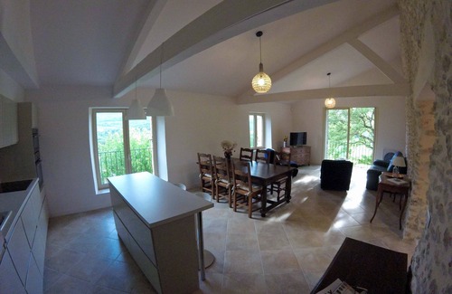 Saint-Martin-de-Castillon Casa | Encantadora casa del siglo XVIII, tranquila con piscina frente al Luberon