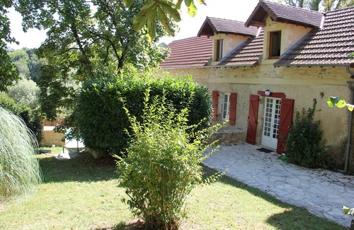 Thenon Casa | House
