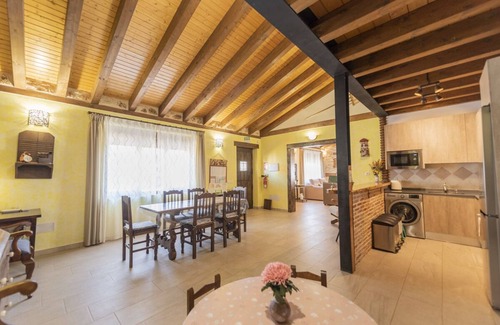 Campo de San Pedro Cabaña | Casa (alquiler íntegro) Entre Hoces para 10-12 personas