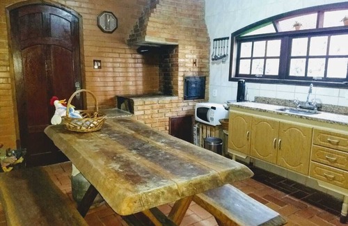 Penedo Casa | CASA EN PENEDO CON CACHOEIRA