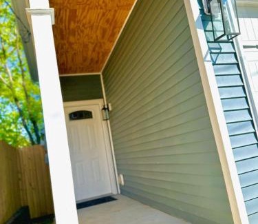 Downtown Casa | HOUSE OF ROCK - DOWNTOWN, RUPP ARENA, KEENELAND, HORSE PARK